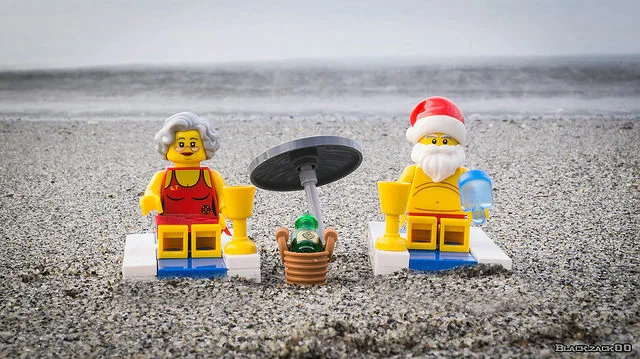 Lego Santa and Mrs Claus on the beach