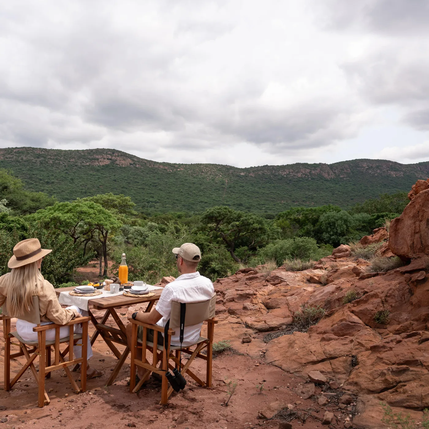 Few & Far Luvhondo, South Africa