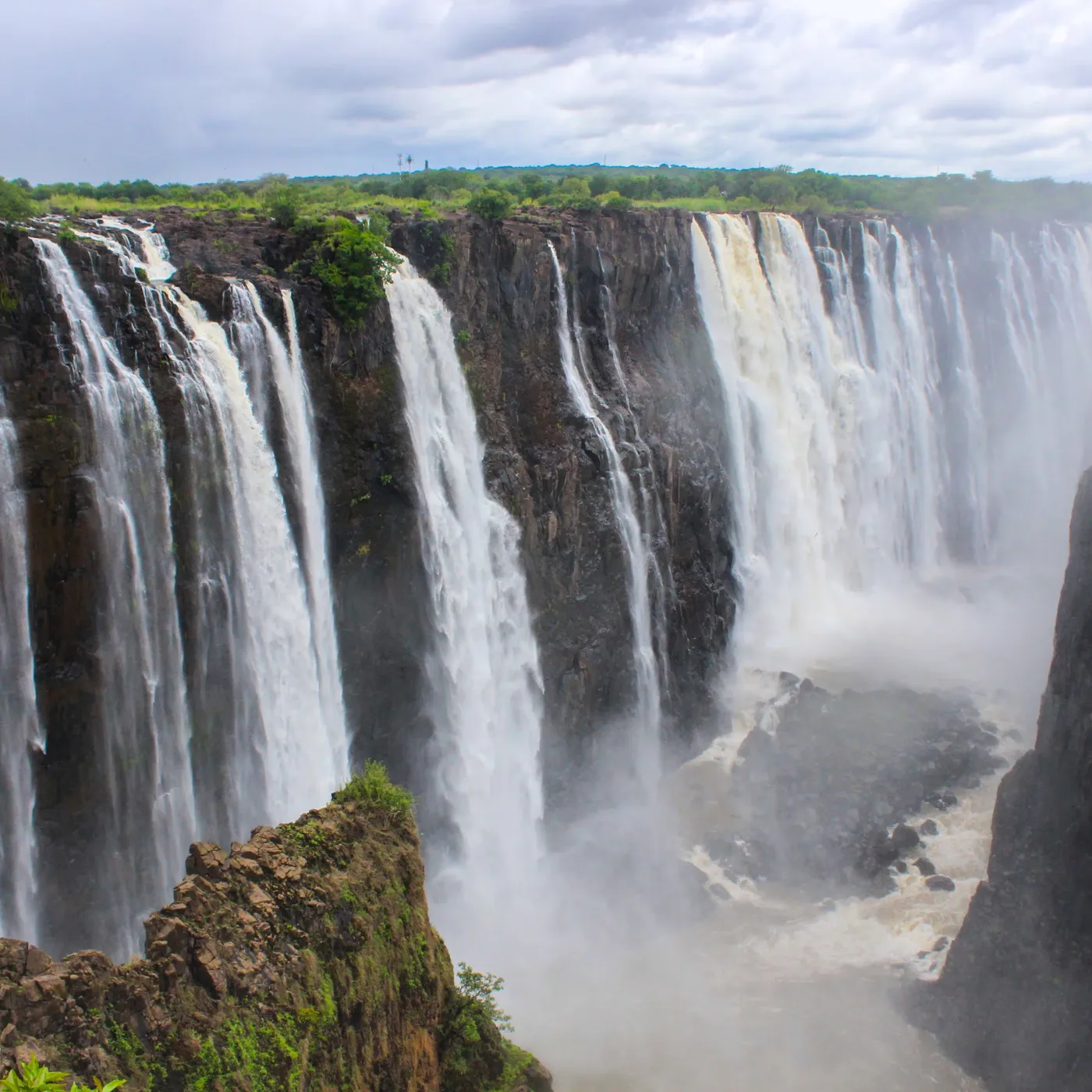 Victoria Falls Bridge and Rovos Rail