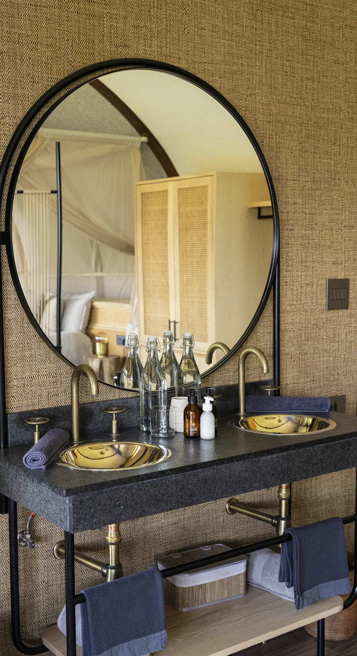 Washstand