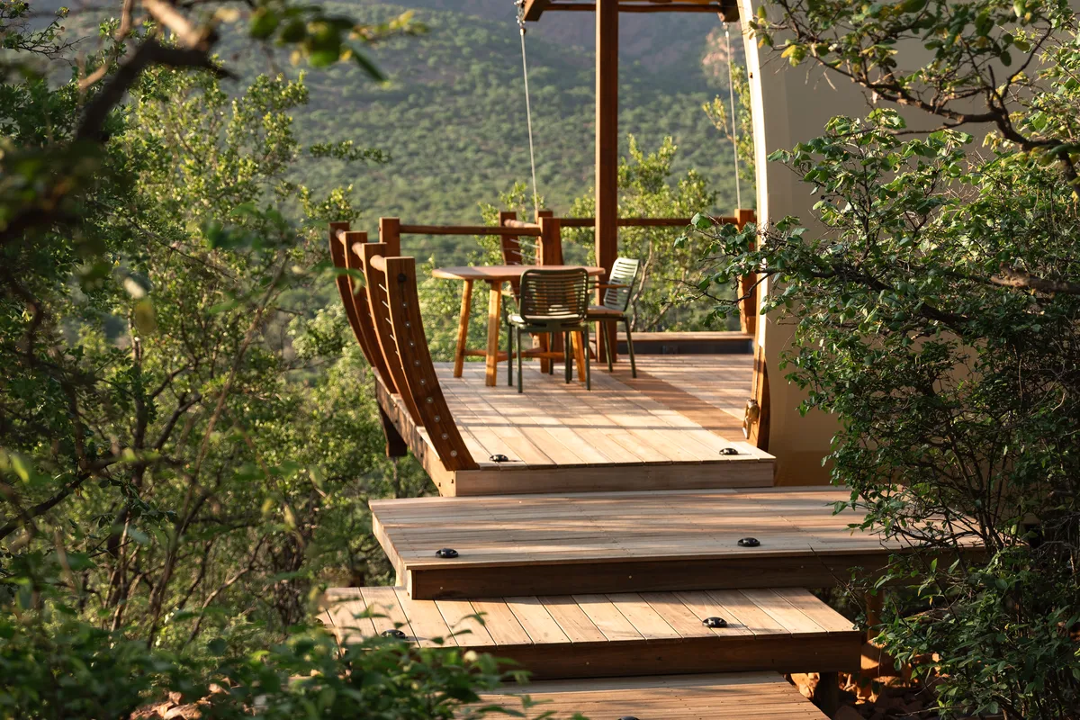 Your cliff suite features