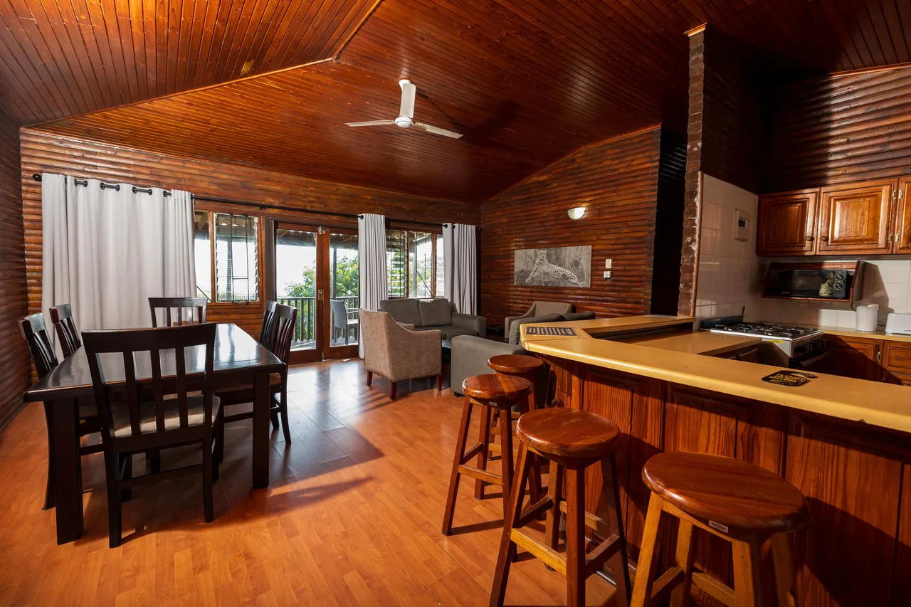 20202660722 Aha Sodwana Buildings 026
