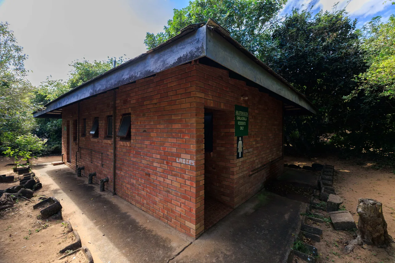 20202660722 Aha Sodwana Buildings 106
